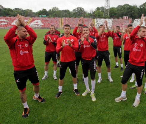 ЦСКА заминава утре на двуседмичен лагер в Етрополе 