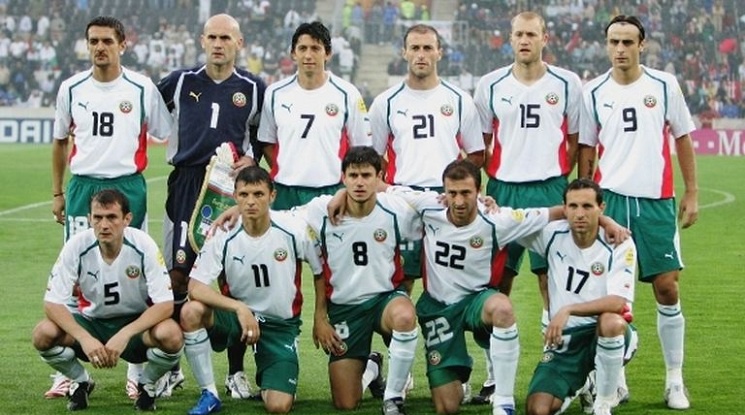 С какво се занимават днес последните български футболисти, участвали на Европейско
