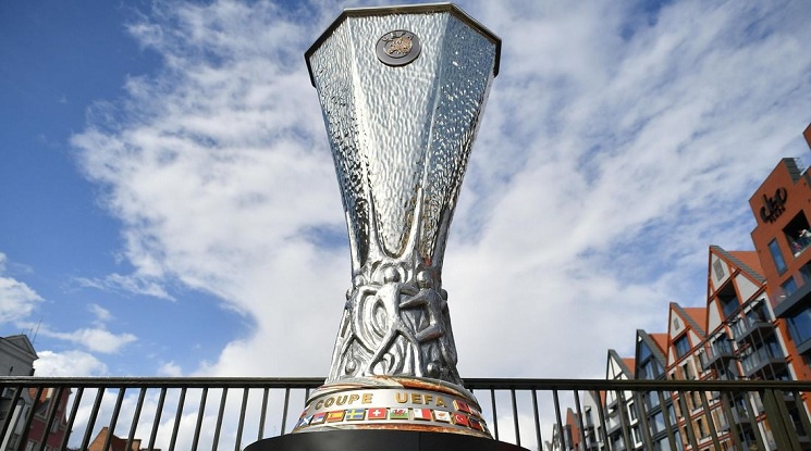Барса - Наполи е гвоздеят в плейофите на Лига Европа