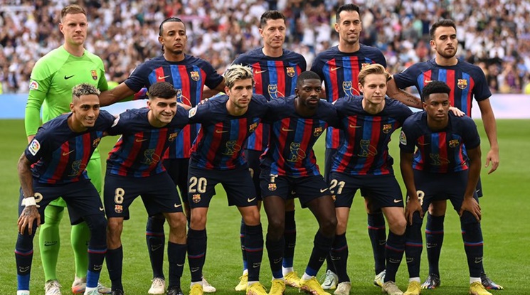 УЕФА се готви да изхвърли Барселона от Шампионската лига