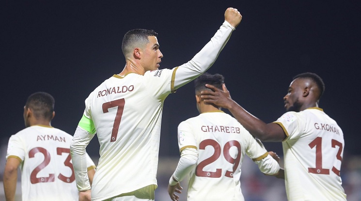Кристиано наниза нови два гола, Ал Насър гази с 5:0 (видео)